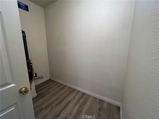 Building Photo - 24909 Madison Ave