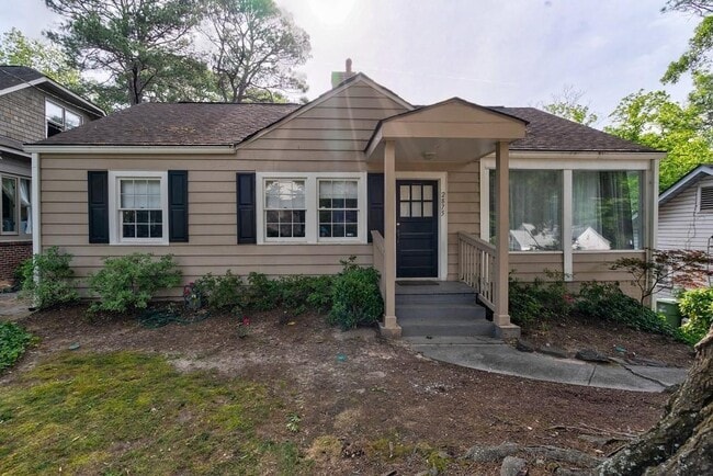 Building Photo - 2875 Lookout Pl NE