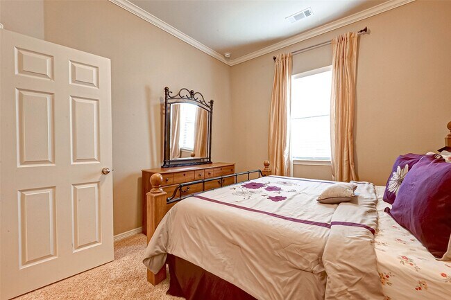 Building Photo - 4311 Madera Creek Ln