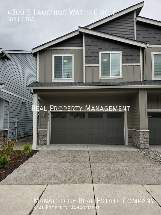 Primary Photo - Modern Ridgefield Townhome with Two Car Ga...
