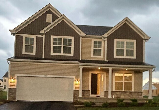 Building Photo - 1717 Longhill Dr