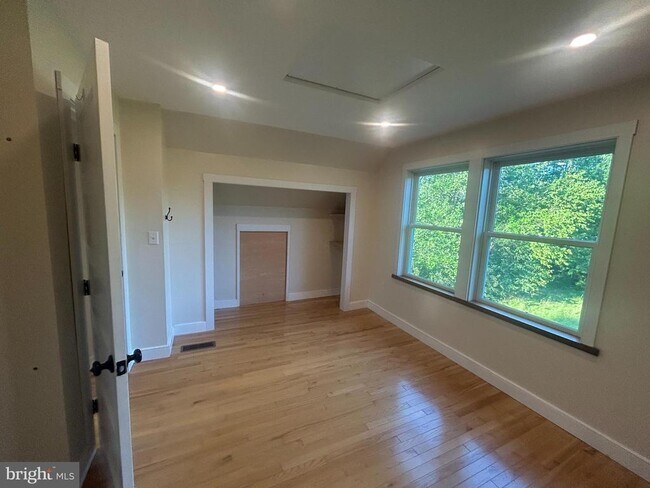 Building Photo - 2981 Harmonyville Rd