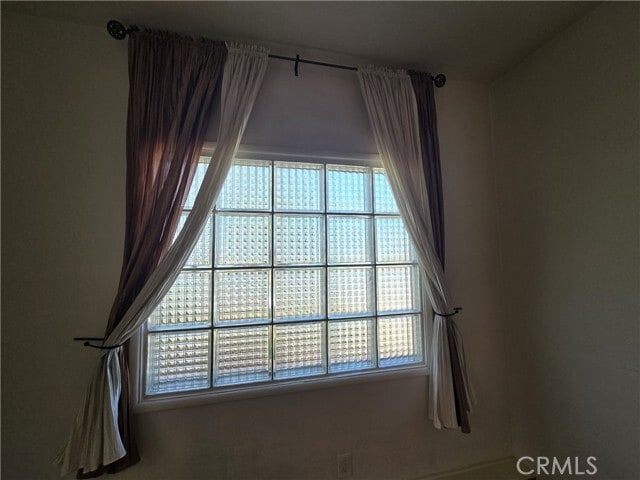 Building Photo - 1210 Tyler St