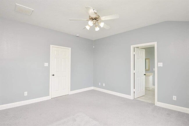 Building Photo - 8755 Thistlemoor Ln