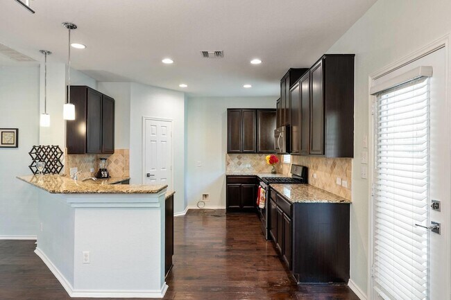 Building Photo - 404 Buttercup Creek Blvd