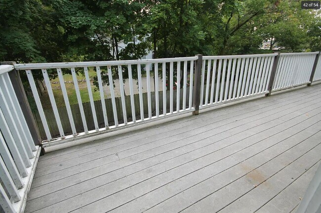 Building Photo - 753 Academy St