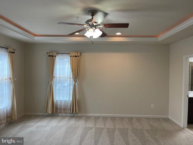 Building Photo - 7287 Elkridge Crossing Way