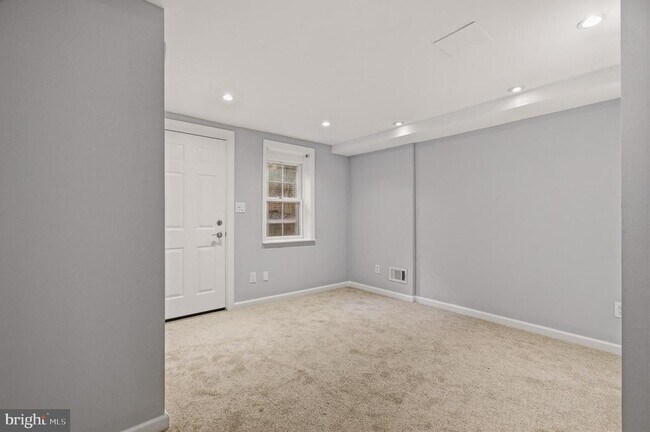 Building Photo - 2117 S St NW