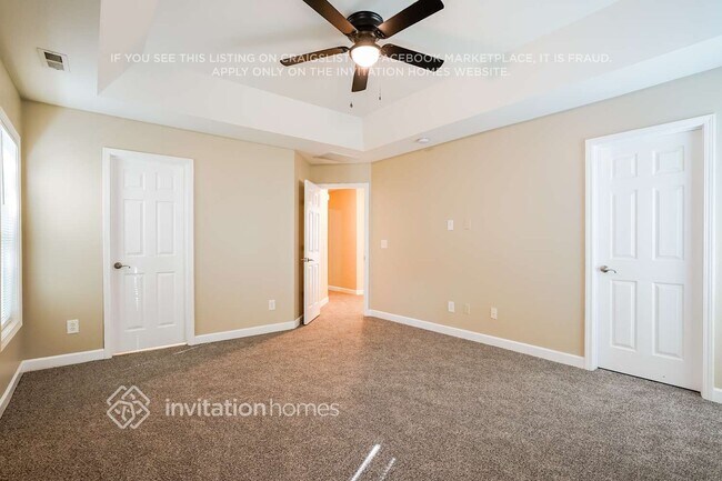 Building Photo - 3912 Song Sparrow Dr