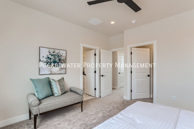 Building Photo - 1331 Baker St