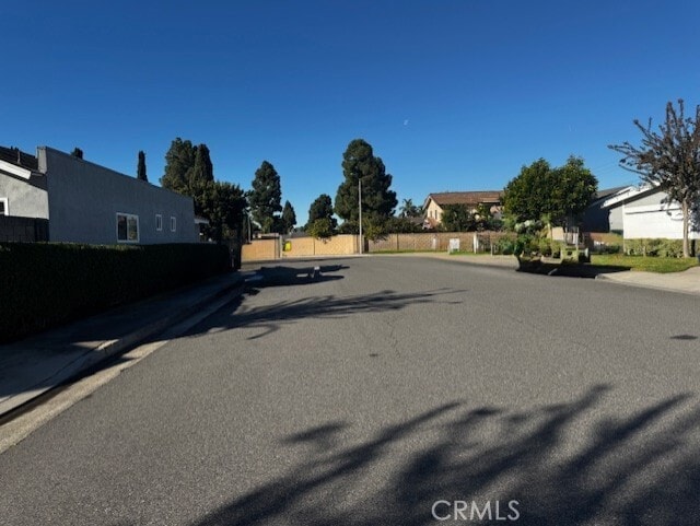 Building Photo - 11872 Goodale Ave