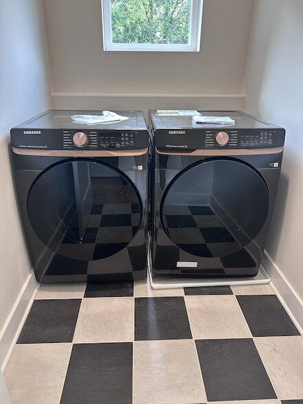 Building Photo - 2306 Ilolo St