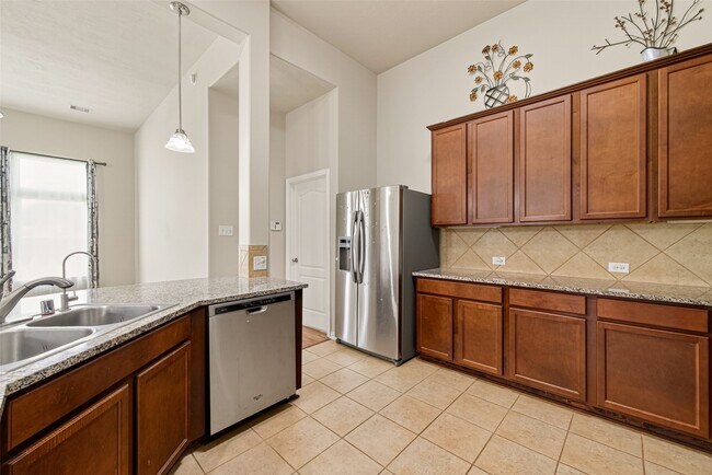 Building Photo - 2410 Horned Owl Dr