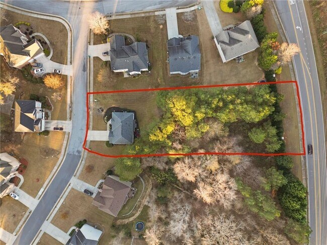 Building Photo - 3224 Wolf Club Ln SW