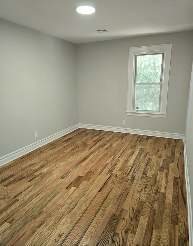 Building Photo - 412-414-414 Leslie St