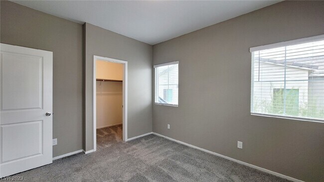 Building Photo - 544 Teovani St