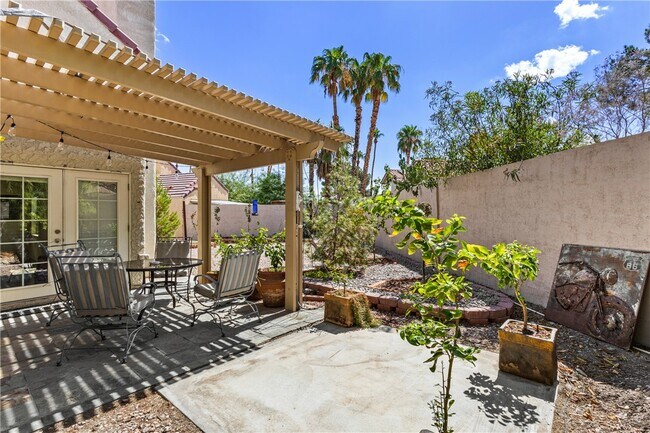 Building Photo - 2805 Tortoise Ct