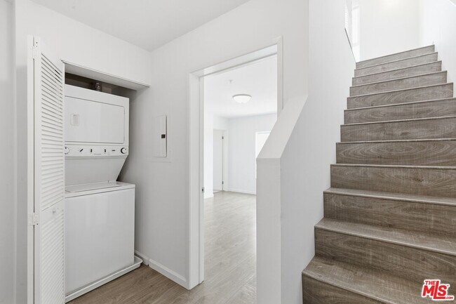 Building Photo - 4980 S Centinela Ave