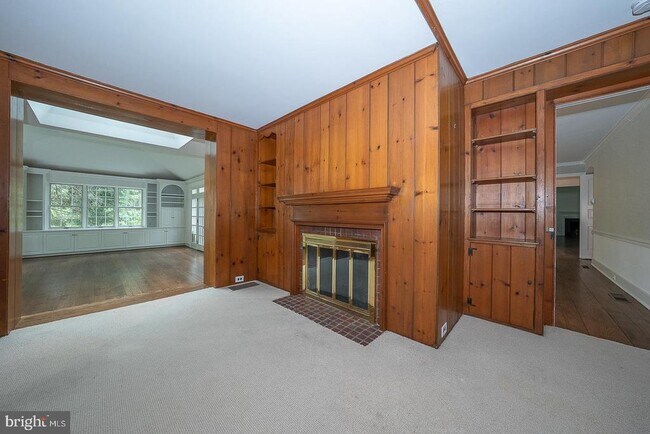 Building Photo - 55 Wistar Rd
