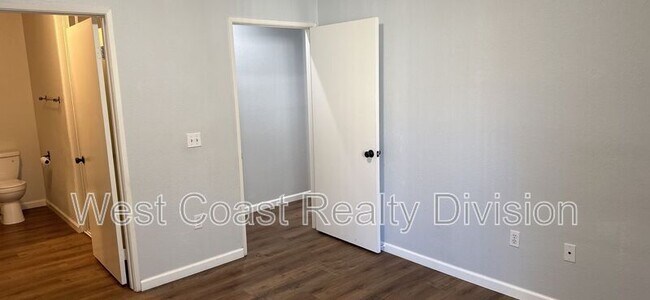 Building Photo - 8690 New Salem St