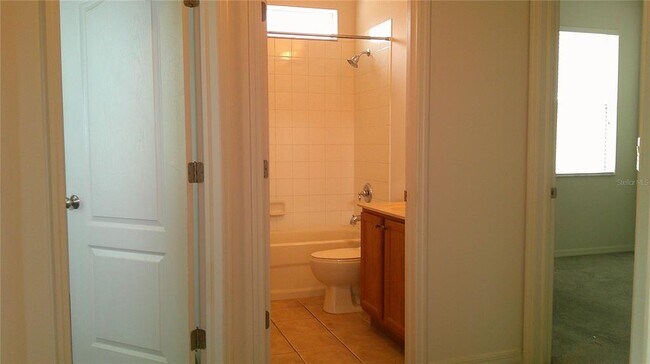 Building Photo - 609 Cedar Waxwing Dr