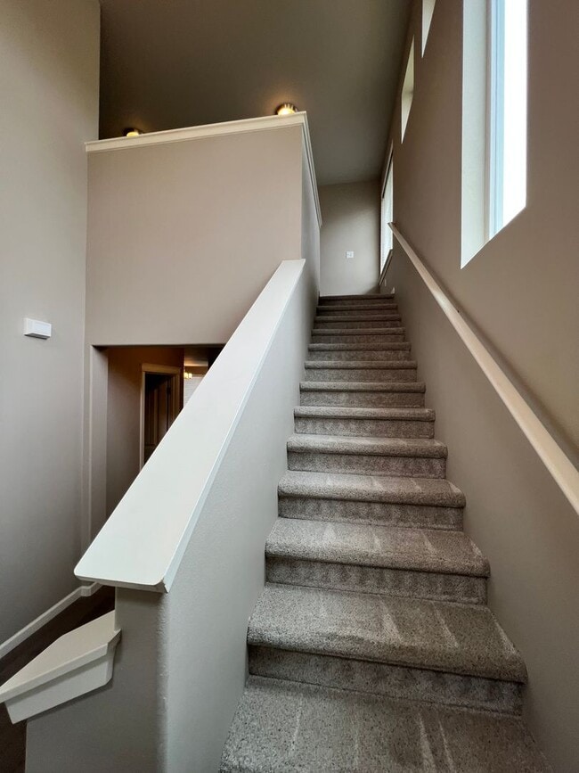 Building Photo - Quiet Luxury in a Forested Cul de Sac with...