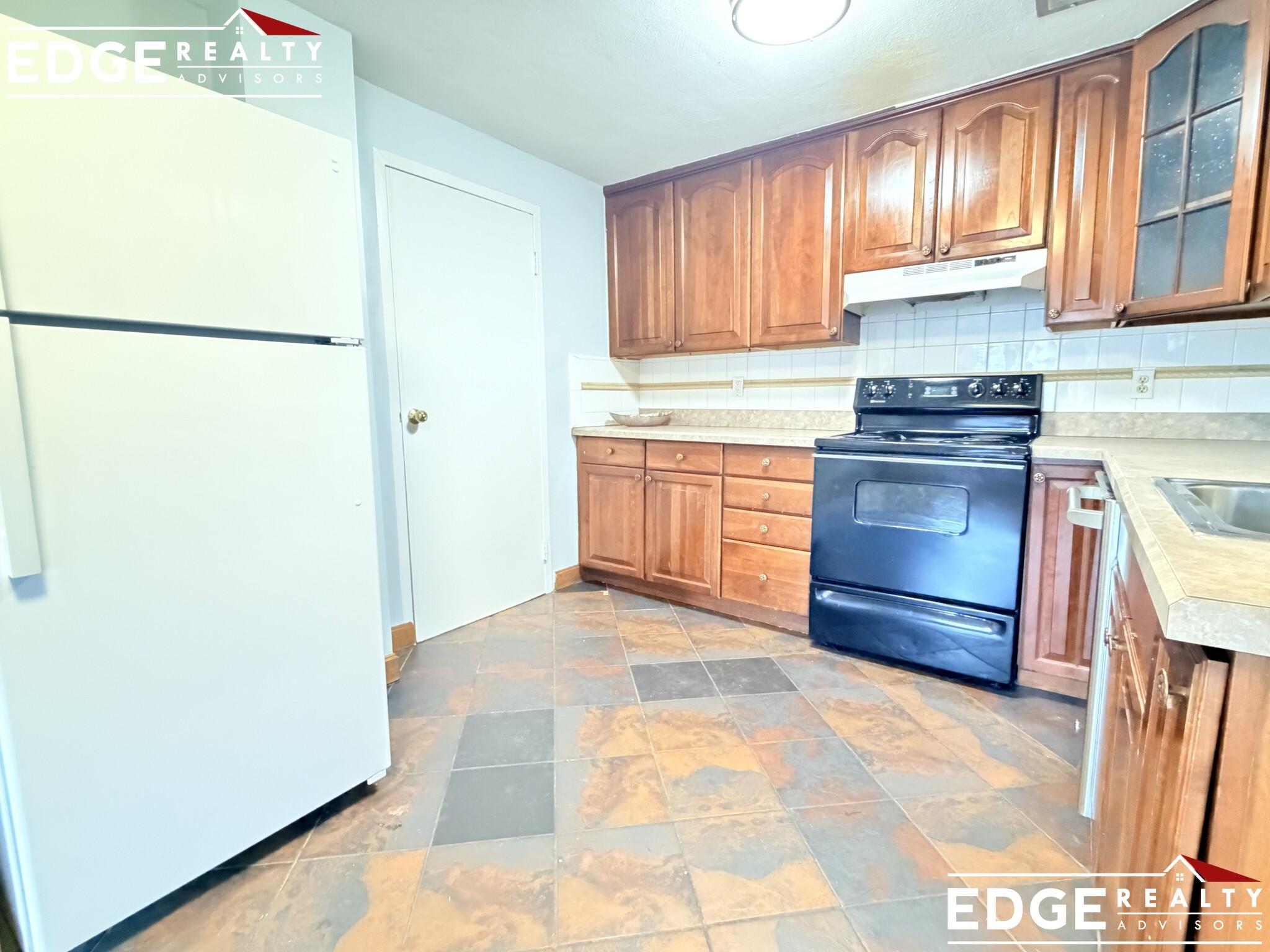 Building Photo - 357 Faneuil St