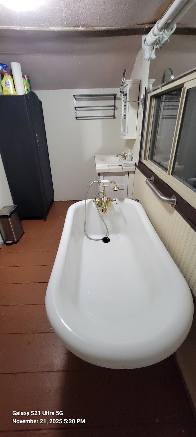 Building Photo - 101 Pollock Dr