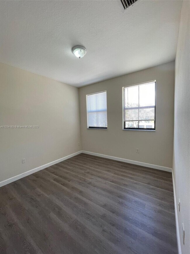 Building Photo - 11326 SW 238th St