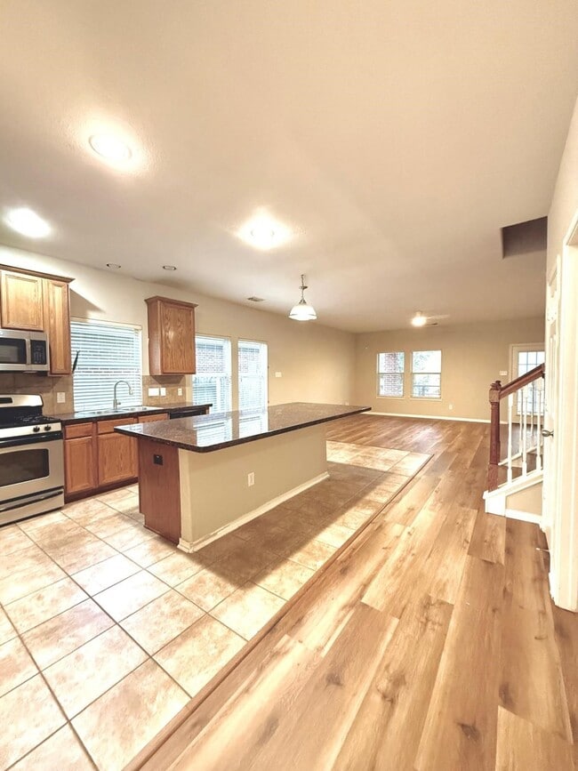 Building Photo - 107 W Spindle Tree Cir