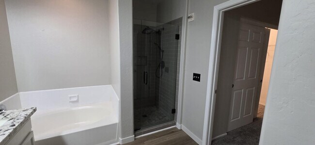 Building Photo - 14575 W Mountain View Blvd