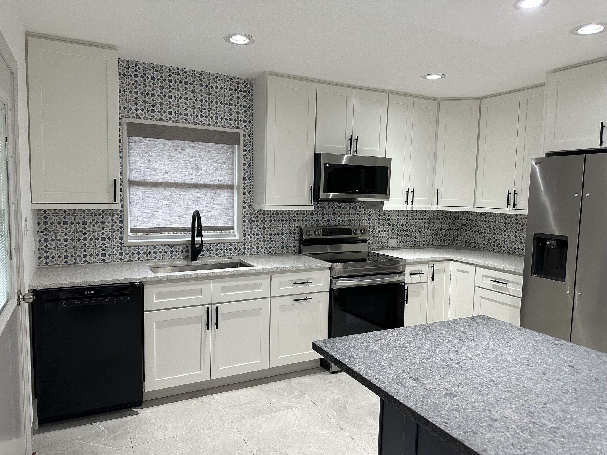 Kitchen - 3014 W Arch St