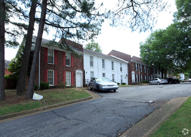 Raleigh Court - Raleigh Court Townhomes