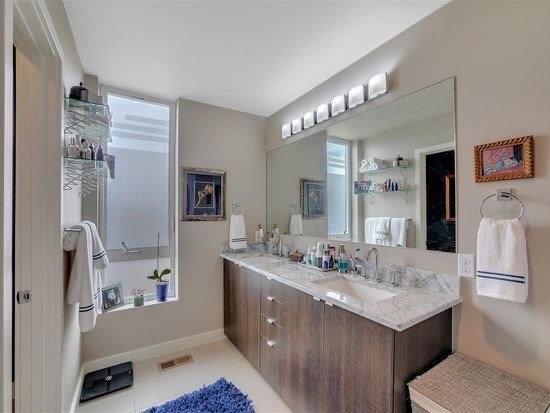 Bathroom - 3215 W 17th Ave
