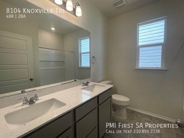 Building Photo - 8104 Knoxville Trl