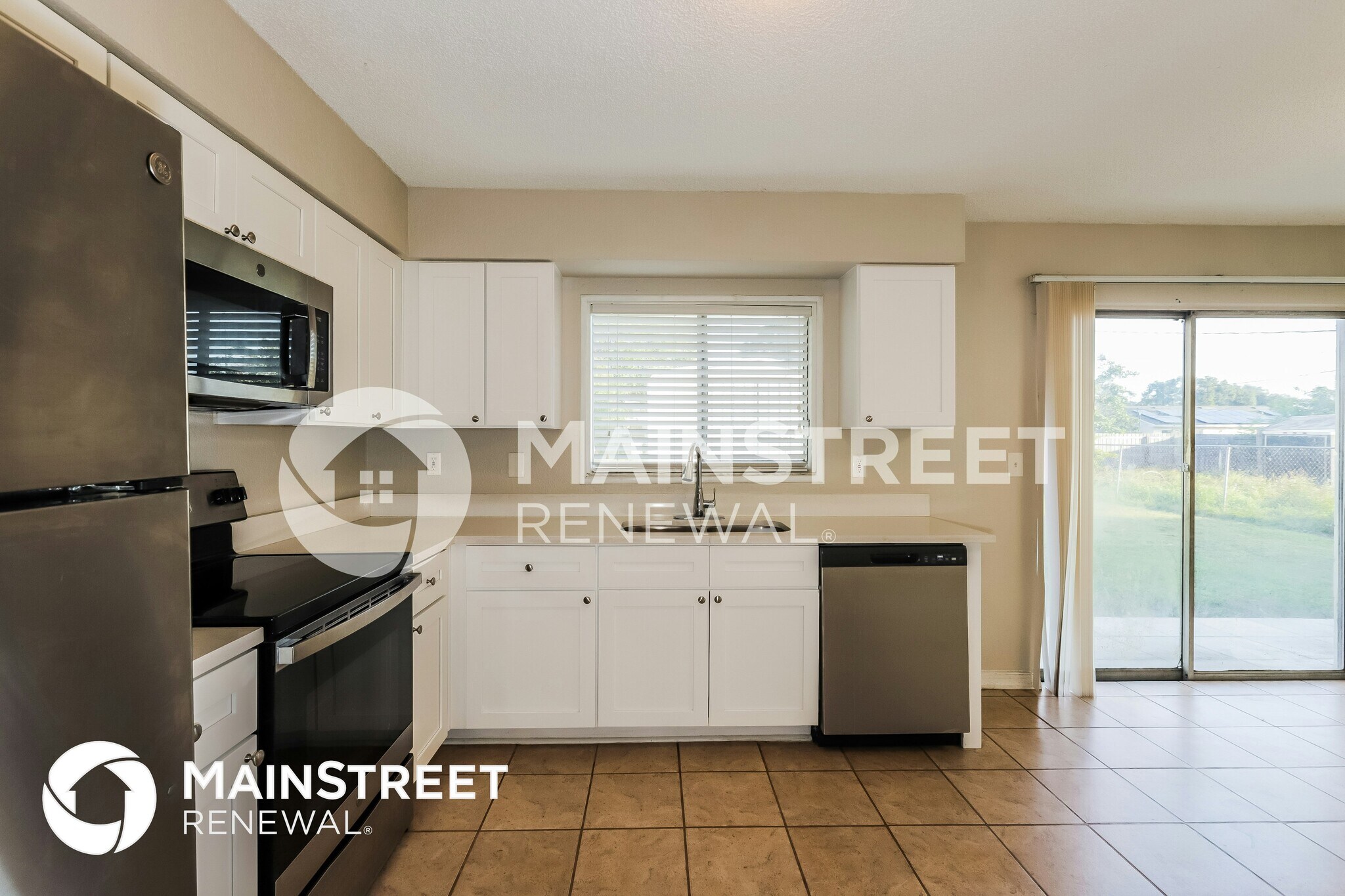 Building Photo - 2860 Orchid Ln