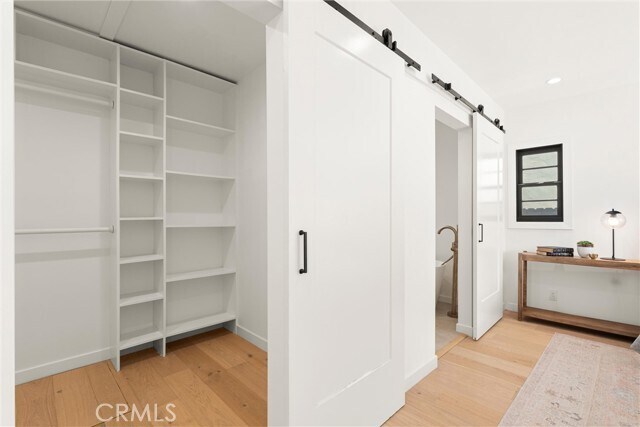 Building Photo - 158 S Formosa Ave