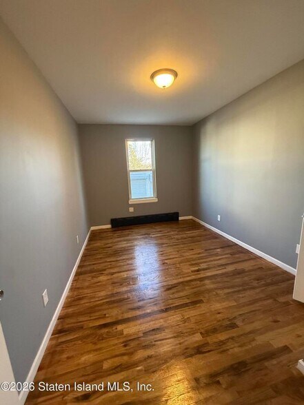 Building Photo - 279 Heberton Ave