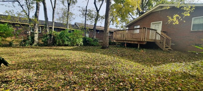 Building Photo - 1312 Hawkins St