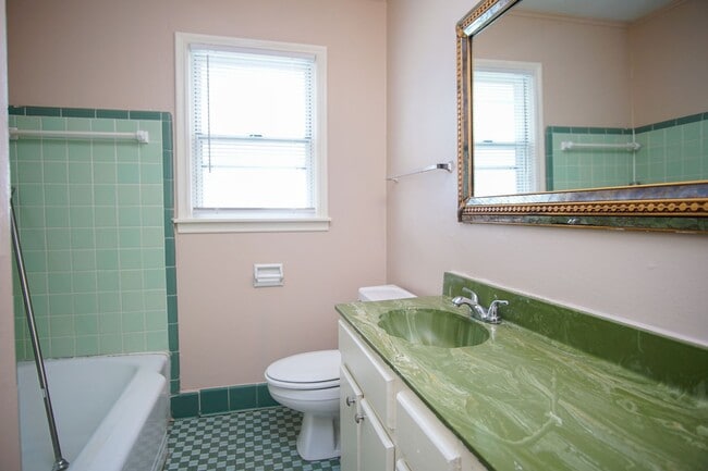 Building Photo - For Lease | Mayo Meadow | 2 Bedroom, 1 Bat...