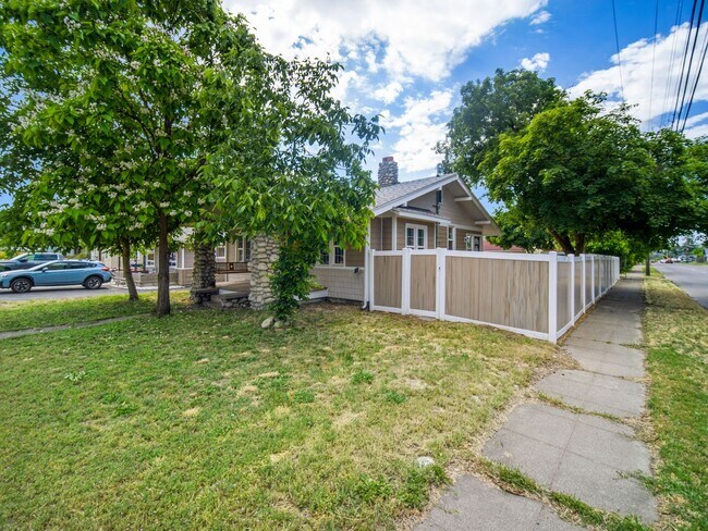 Building Photo - Updated Spokane Rental Home with 4 Bedrooms & Private Yard