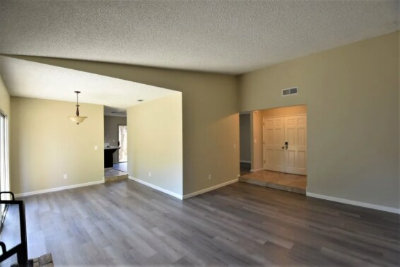 Building Photo - 922 Cypress St