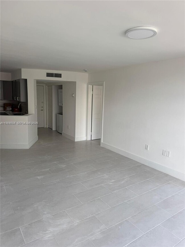 Building Photo - 1280 S Alhambra Cir