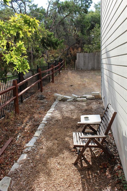 Building Photo - 107 Laurelwood Dr S