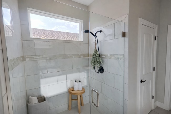 Building Photo - 13232 Saw Palm Crk Trl