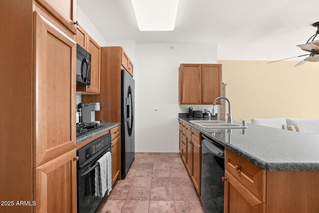 Building Photo - 4808 N 24th St