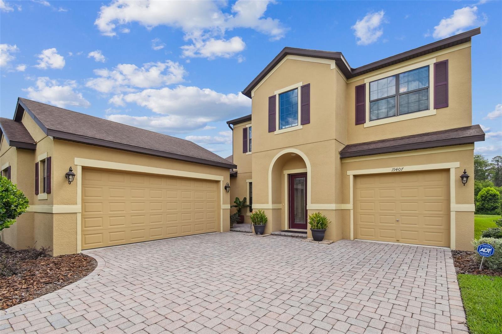 Building Photo - 19407 Sweet Grass Way