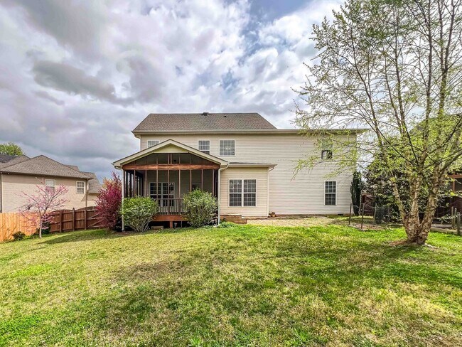 Building Photo - Beautiful 4-Bedroom Home in Hardin Valley with Modern Amenities & Spacious Living