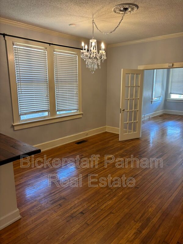 Building Photo - 1901 Hill St