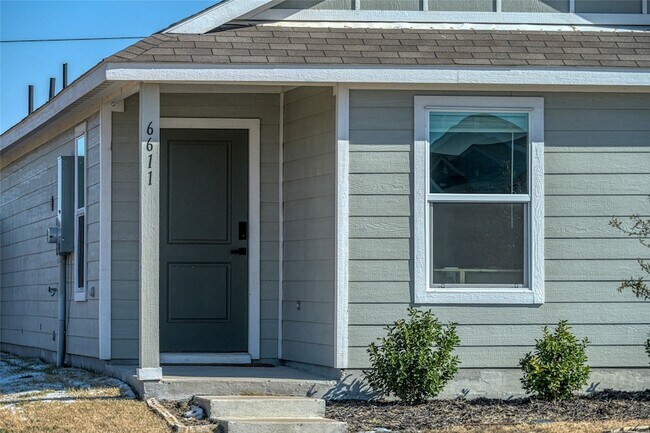 Building Photo - 6611 Coulter Dr